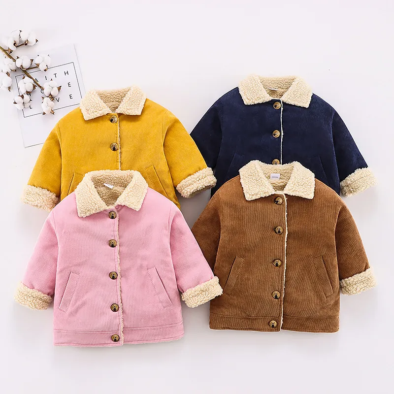 Enfant en bas âge bébé garçon fille revers col vestes bouton conception velours côtelé manteau veste vêtements d'extérieur avec poche enfants chaud haut vêtements 1037 E3