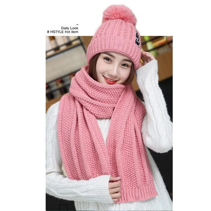 Berets Women Winter Hat Scarf Set Fashion Thick Warm Pink White Red Black Beanies Bib Windproof Cycling Knitted Hats Echarpe FemmeBerets