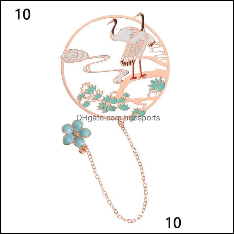 Chinese Retro Peacock Koi Tassel Pendant Group Fan Shape Brass Bookmark Metal Book Clip Pagination Mark