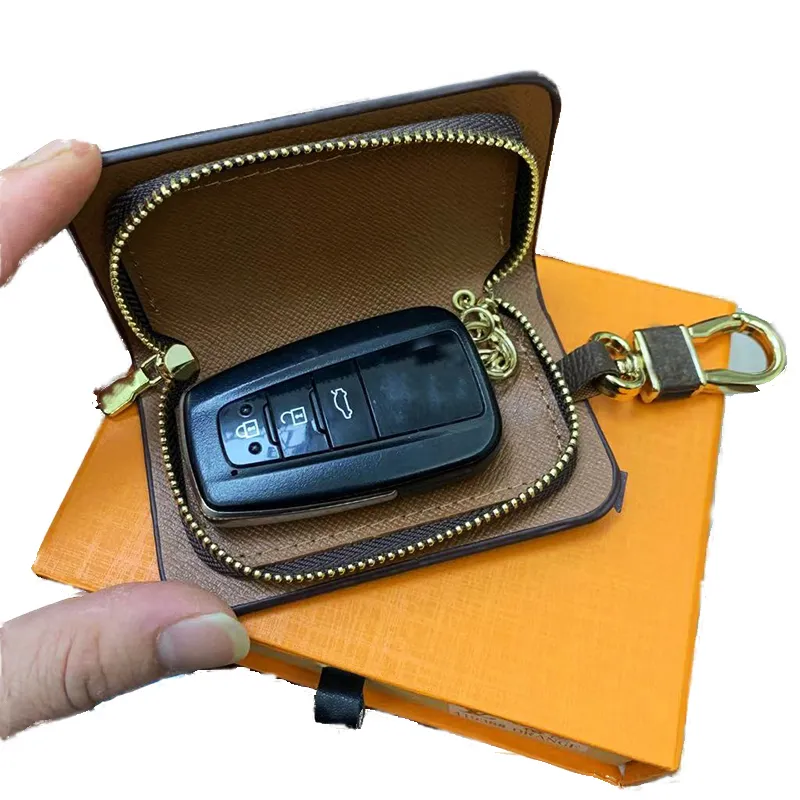 Fashion Keychain Buckle Bag Car Keychains Handmade Leather Men Women key chain Bags Pendant Accessories