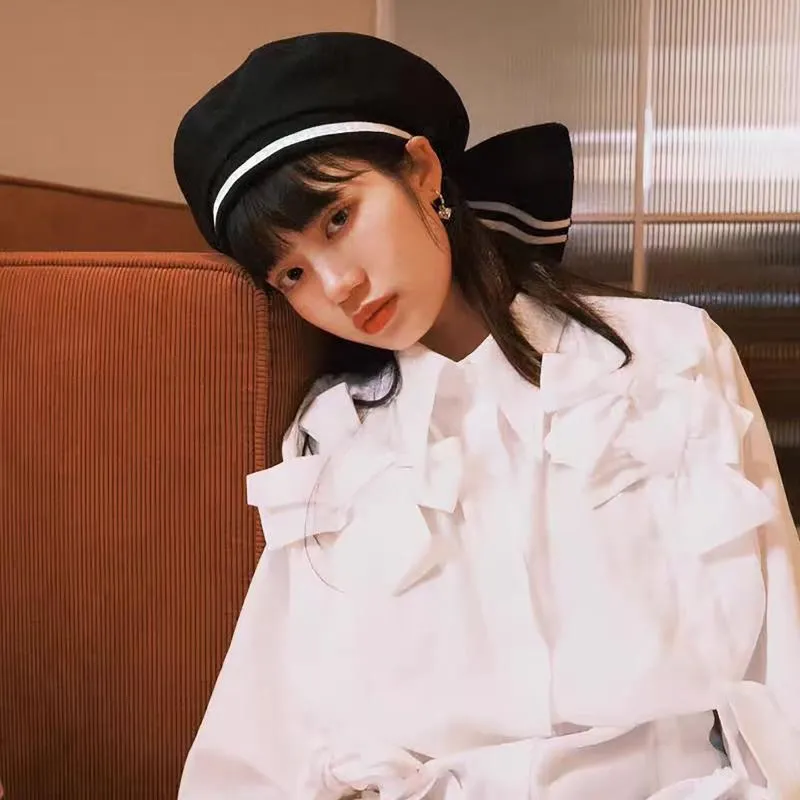 Basker koreanska version randiga bågkåpor för kvinnor söta och söta målare hatt boinas goros caliente para mujerberets