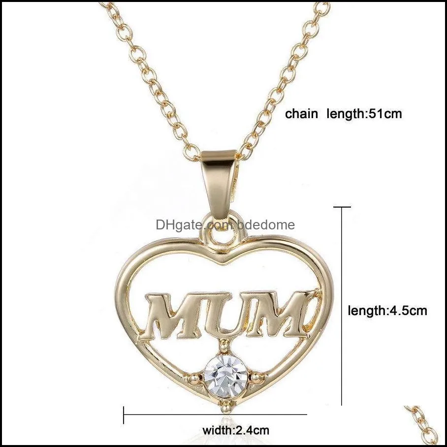 Mum Love Heart Necklace Loving Mother`s Day Gift Mother Jewelry Between Mother and Daughter Beautifully Necklace Sweater Chain