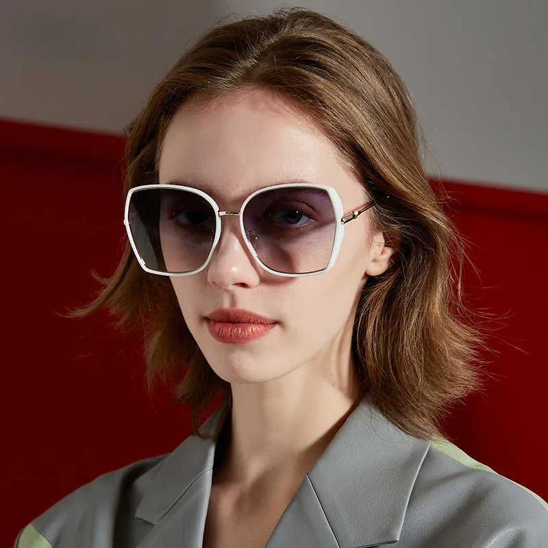 패션 브랜드 선글라스 고급 디자이너 선글라스 방티 자외선을 가진 다리가 큰 얼굴 얇은 양극화 된 태양 안경