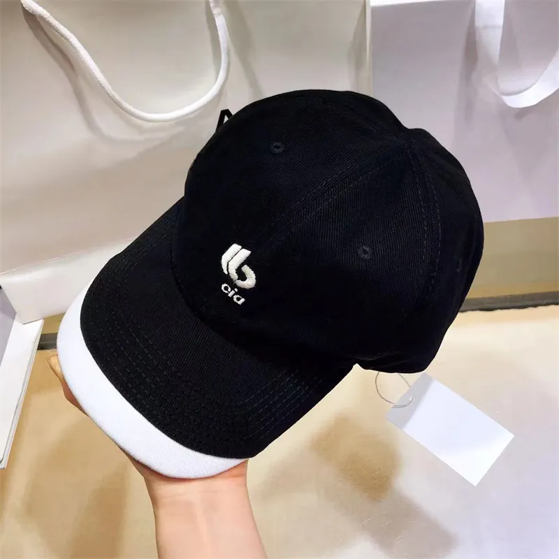 Designer Hats Black And White Embroidered Baseball Caps For Men Women Couples Ball Cap Letters Fashion Bucket Hat