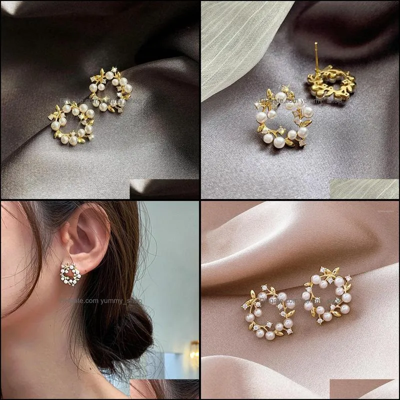 Stud River Charm Women Studs Earrings Irregular Imitation Pearls Flower Gold Color Delicate Earring Female Fashion Jewelry 1Pair1