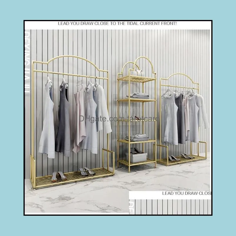 Bekleidungsgeschäft Display Rack Nano Gold Regal Licht Luxus Damen Kleidung seitlich hängend Bodentyp Kombination Drop Lieferung 2021 Kommerzielle Fu