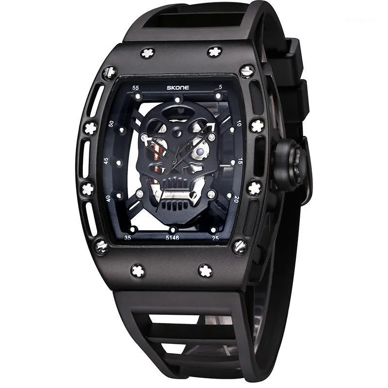 Armbandsur Herrklocka Skull Watches 30M Vattentät Handled Natt Lysande Quartz Casual Hollow