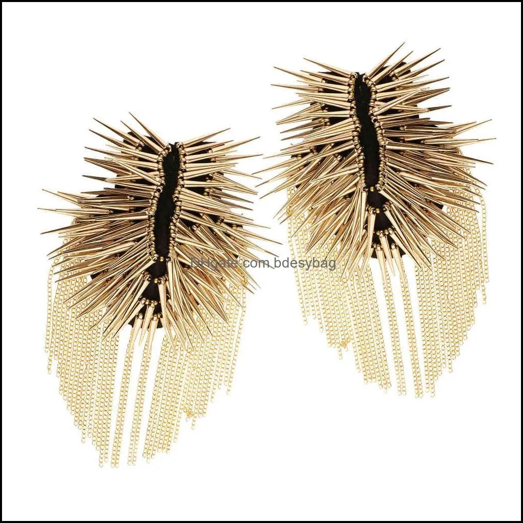 1pair metal tassel epaulet gothic punk long rivet stud spike shoulder board mark brooches for women broche femme bijoux 2019