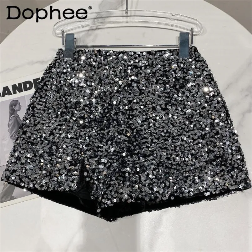 Spring and Autumn Black Velvet Shorts Women Sequined Shiny Versatile Short Pants Clubwear High Street 220629