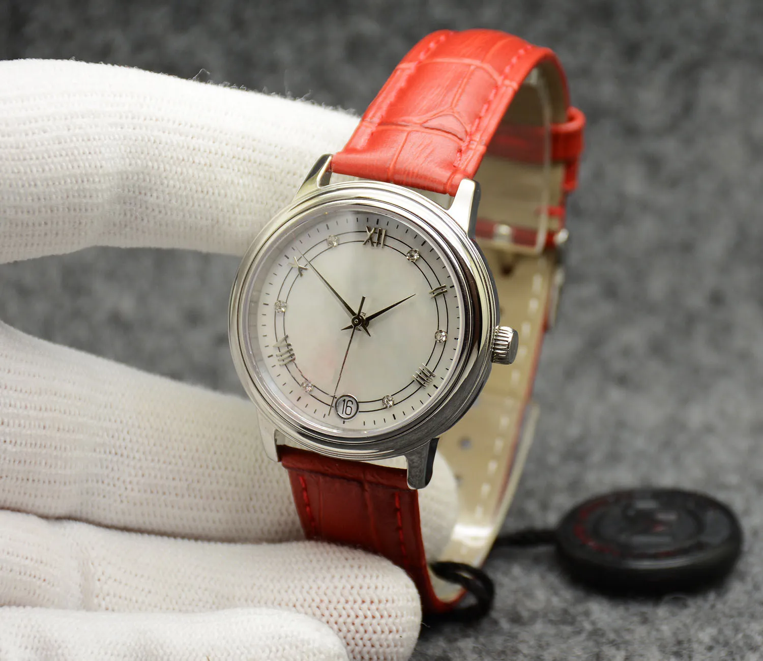 De Ville Prestige Montre Automatique Mécanique Boîtier Argent Cadran Argent Bracelet En Cuir Rouge Date Verre Saphir 32mm Femmes Miyota 2813 Montres-bracelets