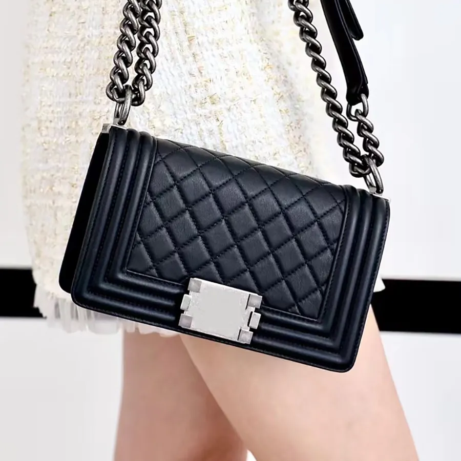 10a en kaliteli küçük ağız kapak çantası 20.5cm moda kadın çapraz çantalar deri omuz çanta lüks tasarımcı zincir çantaları debriyaj çantası kutu c020