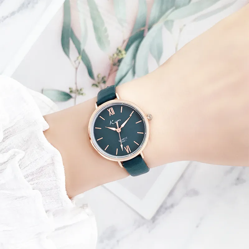 2022 shengke Quartz Wristwatches Relogio Feminino Ladies Leather Watch Quartz Classic Casual Analog Watches Women Simple Watch Gift Q6