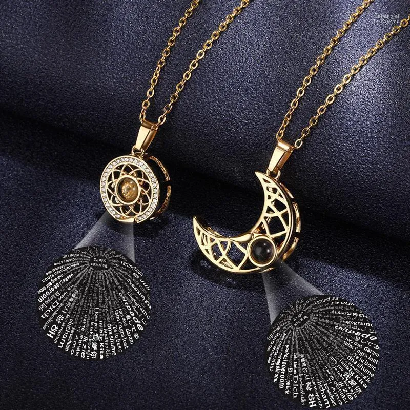 قلادة قلادة Zirconia Sun Moon Necklace مجموعة التوهج عرض 100 لغة أحبك بيان للنساء الهدايا المجوهرات Bijoux Femme Elle