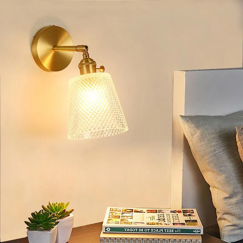 Wandlamp Moden messing glazen badkamer spiegel naast American Light Sconcelight luxe verlichtingwand