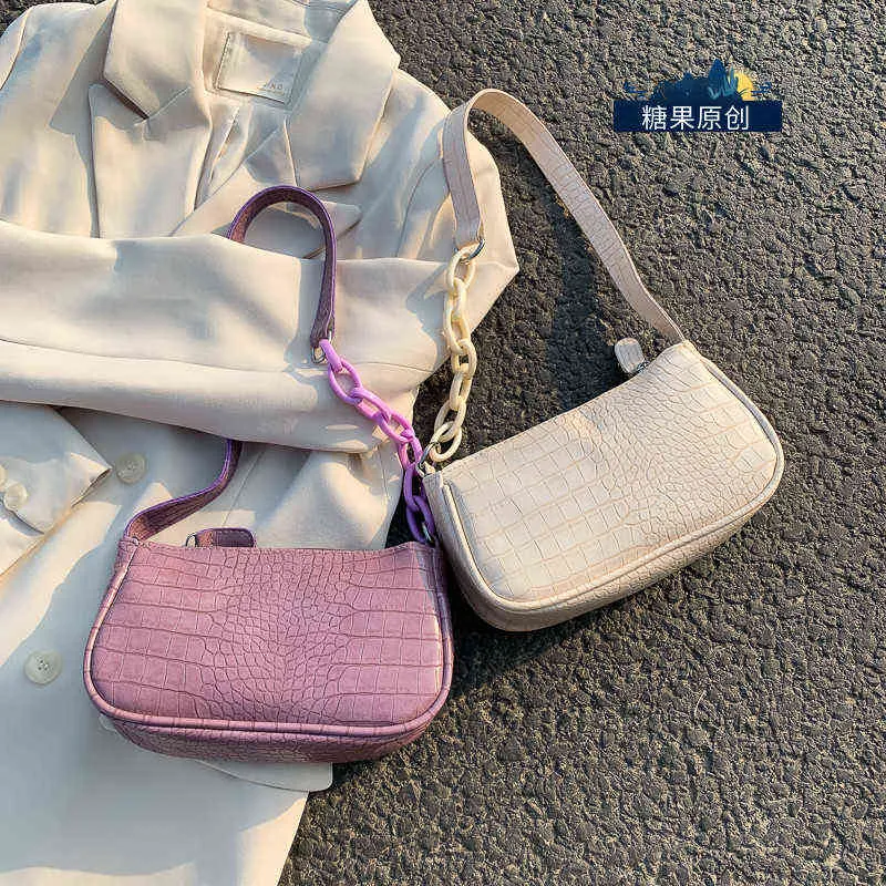 Kvinnor odile mönster handväska design retro metall runda spänne handväskor 2020 ny axelväska underarmsäck crossbody väskor totes g220524