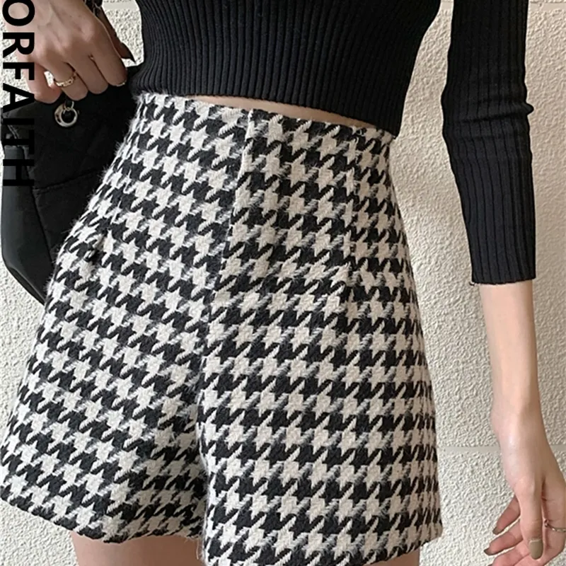 Wide Leg High Waist Fashionable Woolen Tweed Checkered Lady Spring Winter Women Shorts Short Trousers P1257 W220322