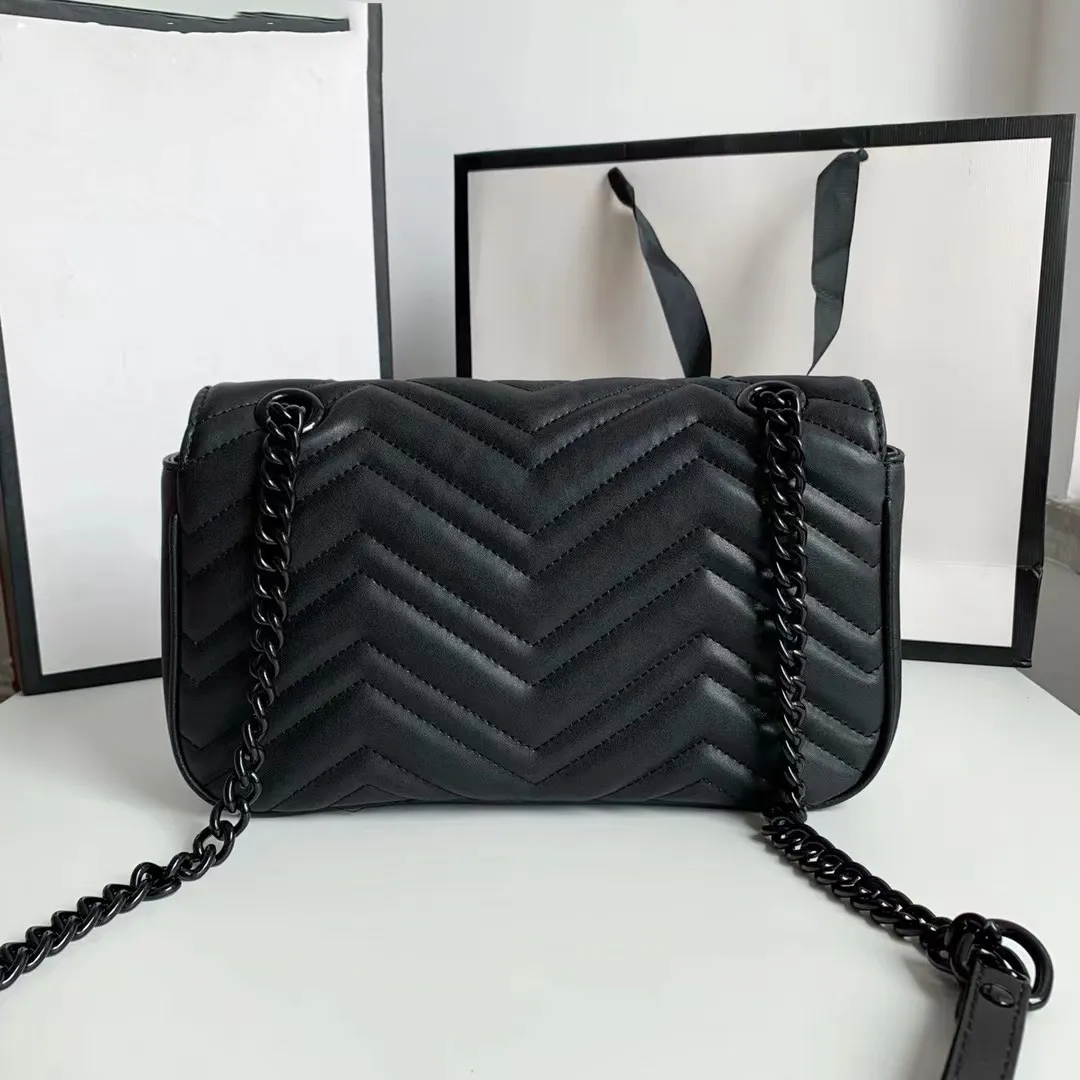 Buy Tooba Handicraft Black Velvet Women Designer Clutch Bag With Chain  Strap Online at Best Prices in India - JioMart.