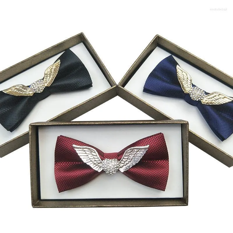Галстуки бабочки Прибытие металлические серебряные крылья галстук для мужчин мода повседневная двухслойная бабочка мужская вечеринка свадебная бабочка черная ab1017 bow Enek22