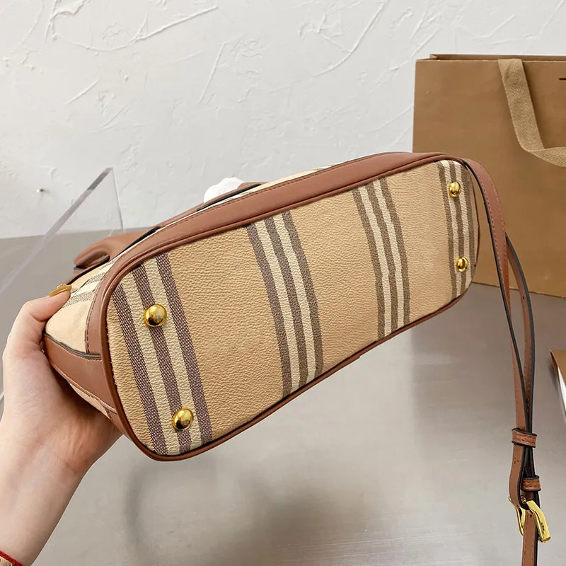 Tote Cross Body Bags Shell Bag Shoulder Handbag Women Purse Leather Portable Jute Cotton Blend Material Classic Check Adjustable Shoulder Strap