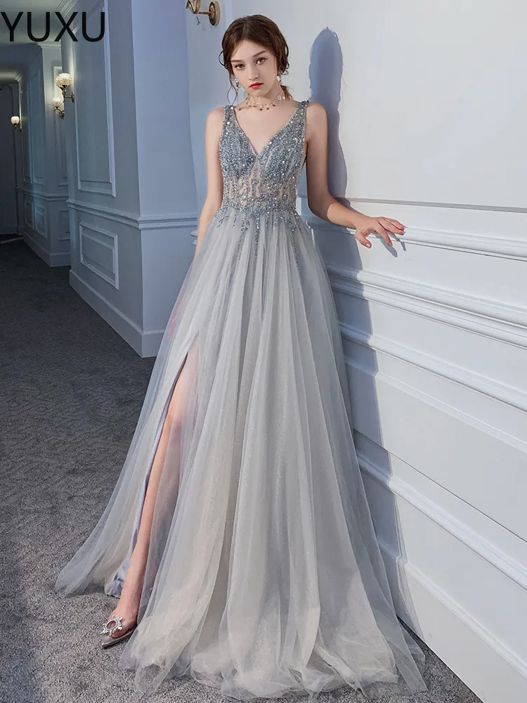 2022 Hot Split Evening Dresses Plunging Neckline Crystal Prom Gowns Custom made Tulle Evening Party princess Dress Real Pictures