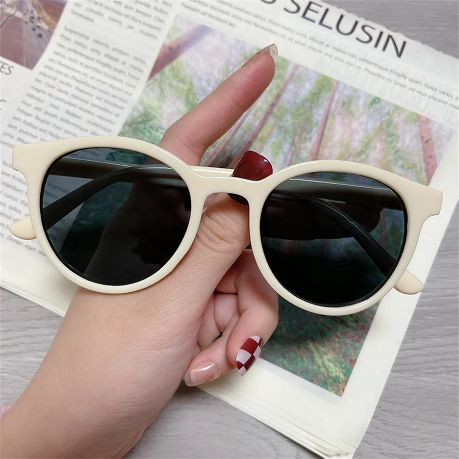 Meilleurs Prix De Gros Lunettes De Soleil Tendance Petite