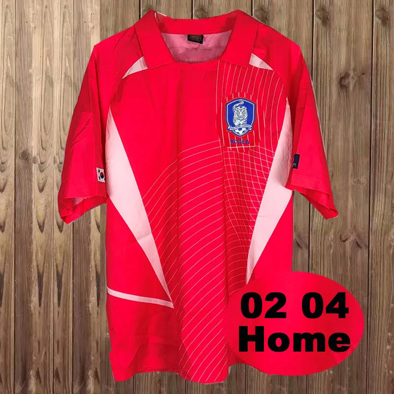 Lee White away jersey