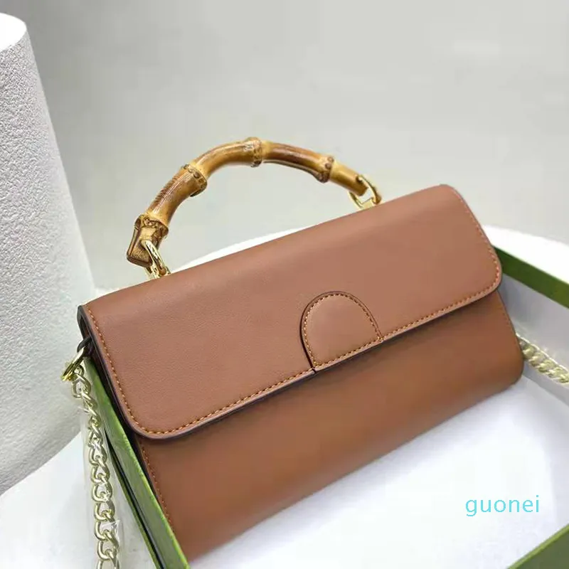 Tasarımcı Kadın Bambu Tutamak Crossbody Bag Luxurys Designers Bags İtalya Marka Vintage Diana Baskılı Flep Omuz Çantası Deri 888