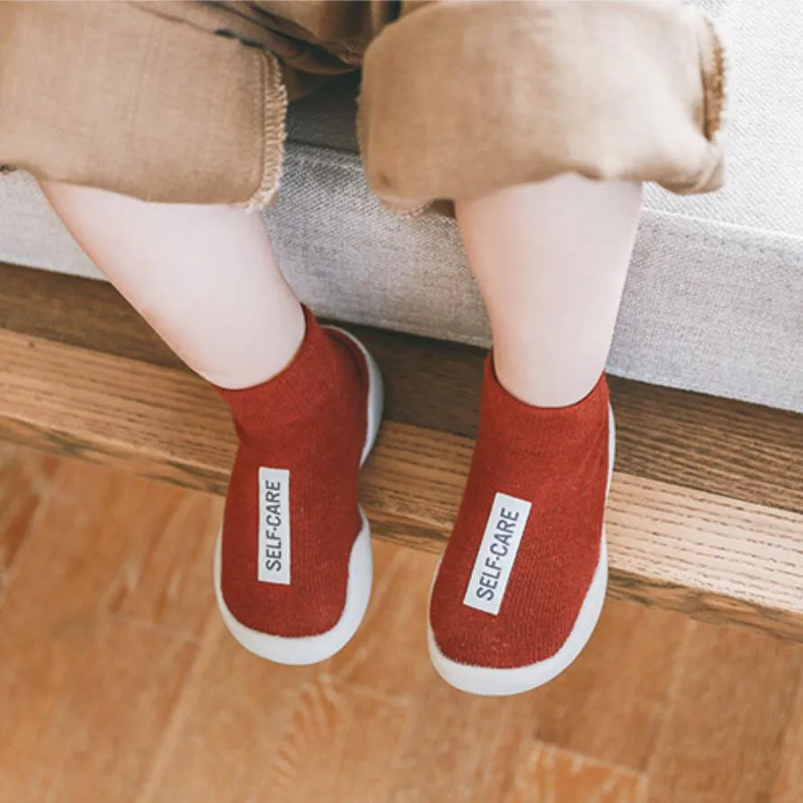 Unisex Baby First Walkers Shoes 어린이 슬리퍼 동물 만화 소년 어린이 소프트 고무 바닥 양말 신발 안티 슬립 5 색