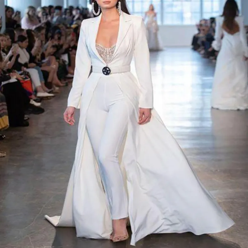 Chic Boho Jumpsuit Wedding Dress 2022 med overskirt elegant långärmad satin bohemiska strand bröllopsklänningar pärlor country kvinnor robe mariage vestidos de novia