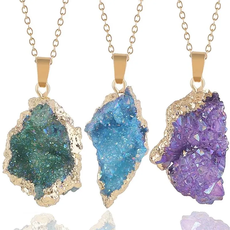 Hänghalsband Reiki Healing Crystal Druzy Quartz Stone Halsband smycken kvinnor oregelbundna naturliga råa pläterade guldkanten