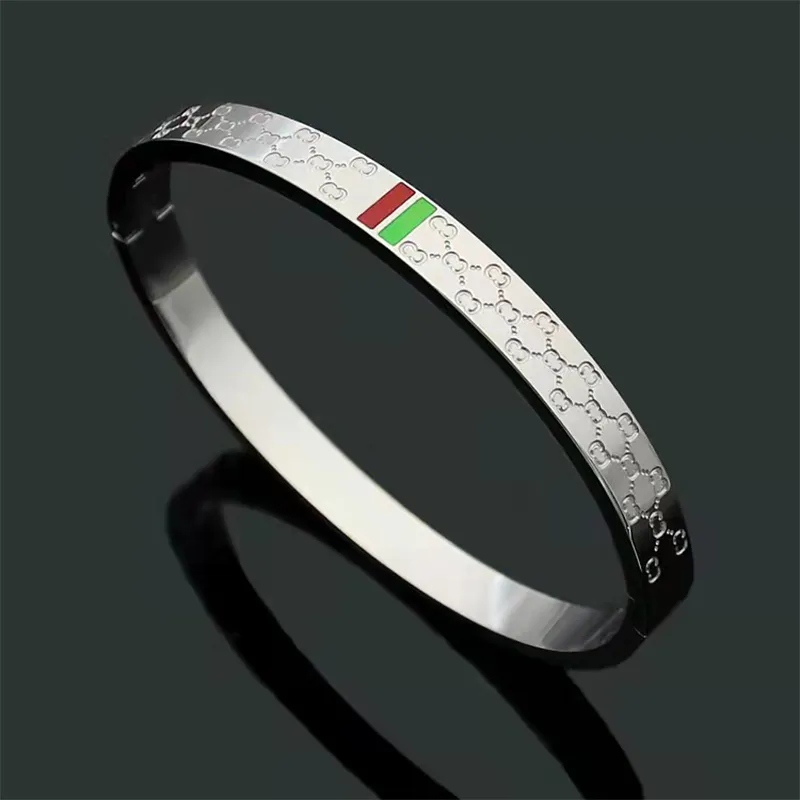 Gucci silver bangle bracelet sale