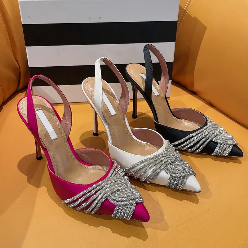 Designers Sandaler skor för kvinnors satinkristall utsmyckad strass dekorera klänningsskor transparent pvc 10 cm hög klackade randsandal 35-42