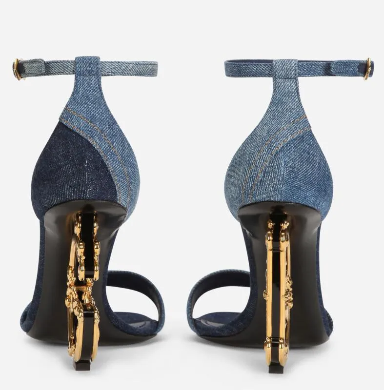 Sandales femmes talons hauts diapositives femmes Luxurys Designers chaussures en cuir véritable pompes dame pantoufle bas de mariage avec de la poussière de boîte