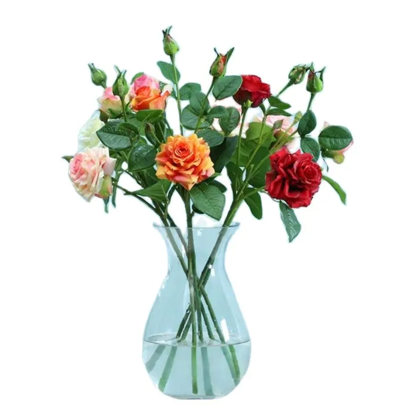 Bir Sahte Çiçekler Kısa Kök Nemlendirici Gül (3 Kafa / parça) 21 "Uzunluk Simülasyon Gerçek Dokunmatik Düğün Centerpieces için Rosa Rosa