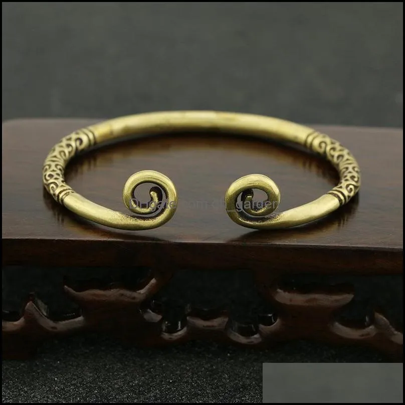 Vintage Copper Glossy Handmade Brass Bracelet Tight Hoop Opening Bangle Jewelry For Women Adjustable Bracelets Antique