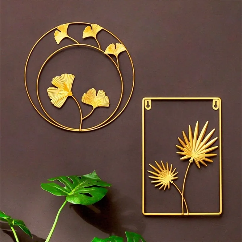 Nordic Light Luxury Golden Ginkgo Biloba Hanging Modern Creative Home Metal smides järnblad Rund väggdekoration hänge 220727