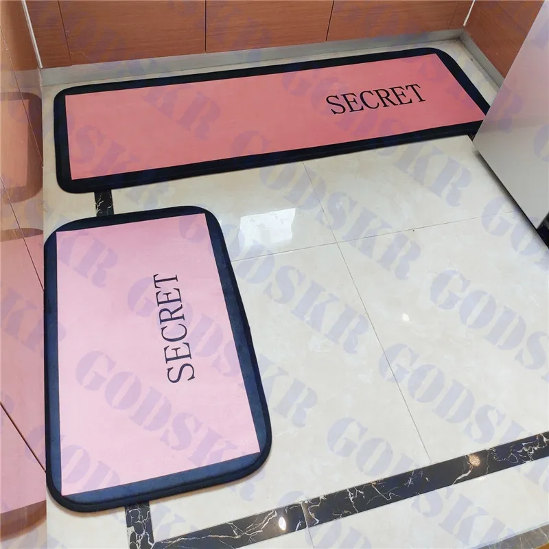 긴 바닥 매트 욕실 용품 편지 인쇄 부엌 두 조각 세트 분홍색 도어 매트 비 슬립