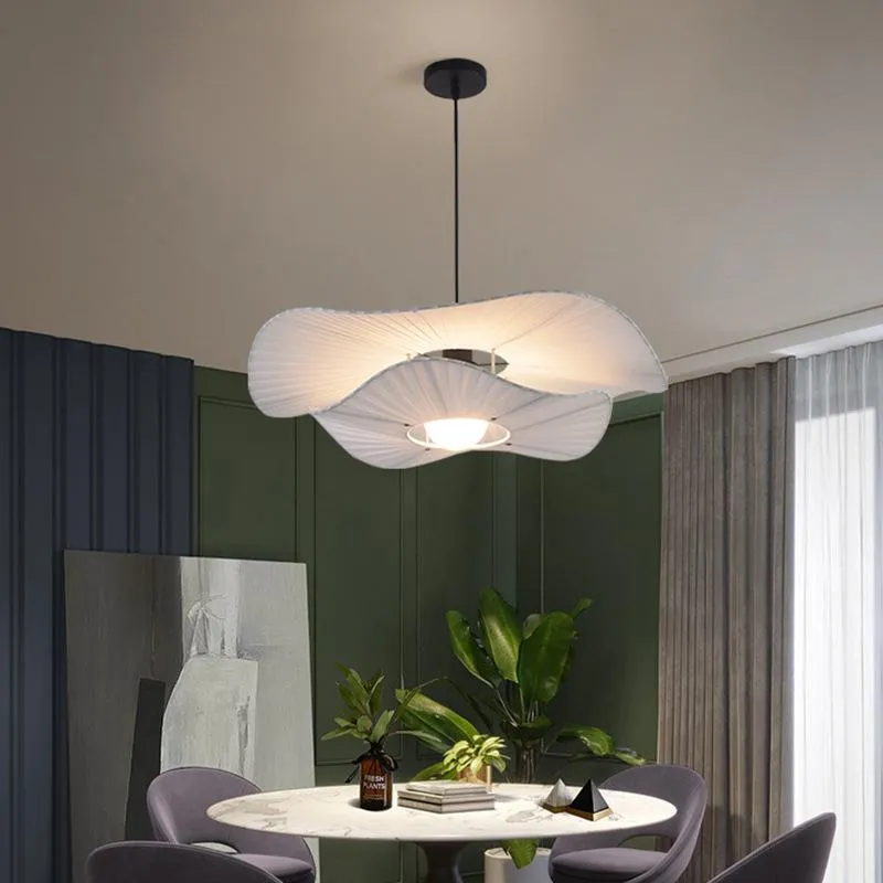 Lampes suspendues Style nordique moderne minimaliste salon chambre à manger boutique de vêtements créatifs tissu domestique Led lustre pendentif