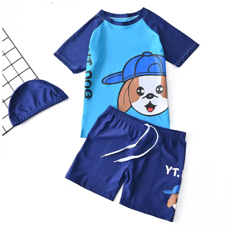 3st Set Children Boys badkläder tecknad hund tryckt baddräkt kort ärm o-hals t-shirt toppar och badkapital beanie och shorts tre barn som