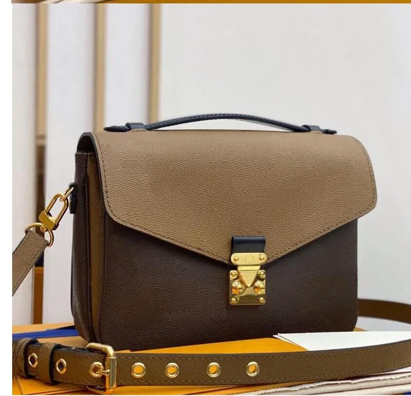 Designer Ladies Bandbag Novo moda moderna com bolsa quadrada pequena diagonal Bolsa estampada retrô