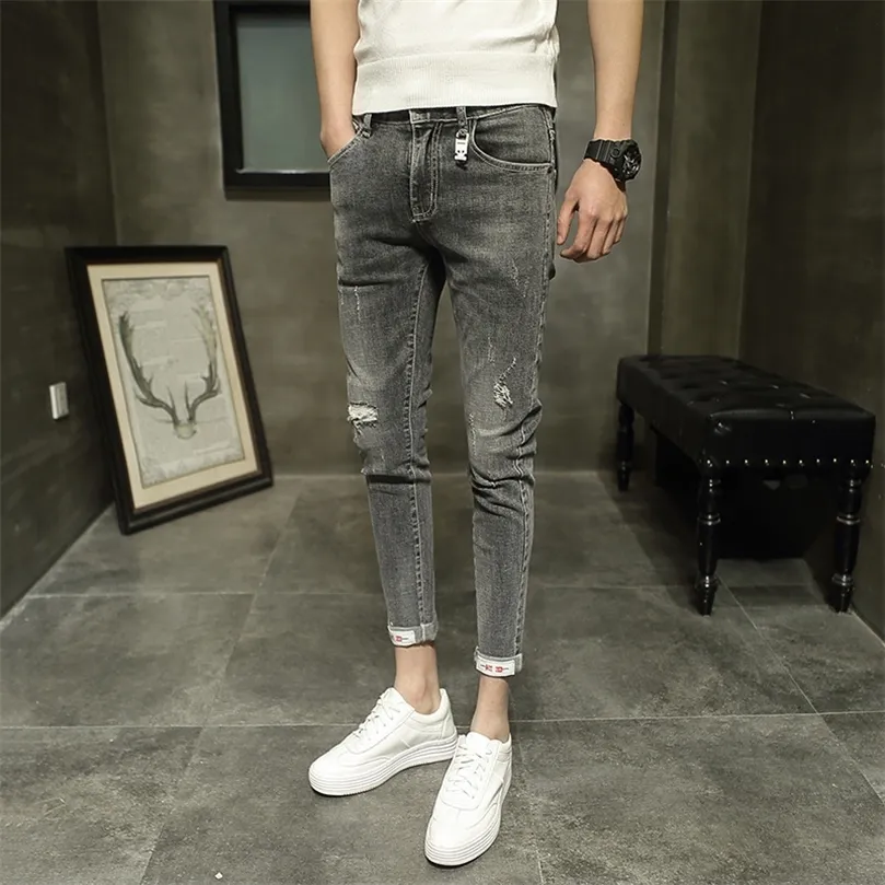 Wholesale Denim Jeans men's slim feet Casual pants trend Korean wild pants scratched holes ankle length beggar jeans 201128