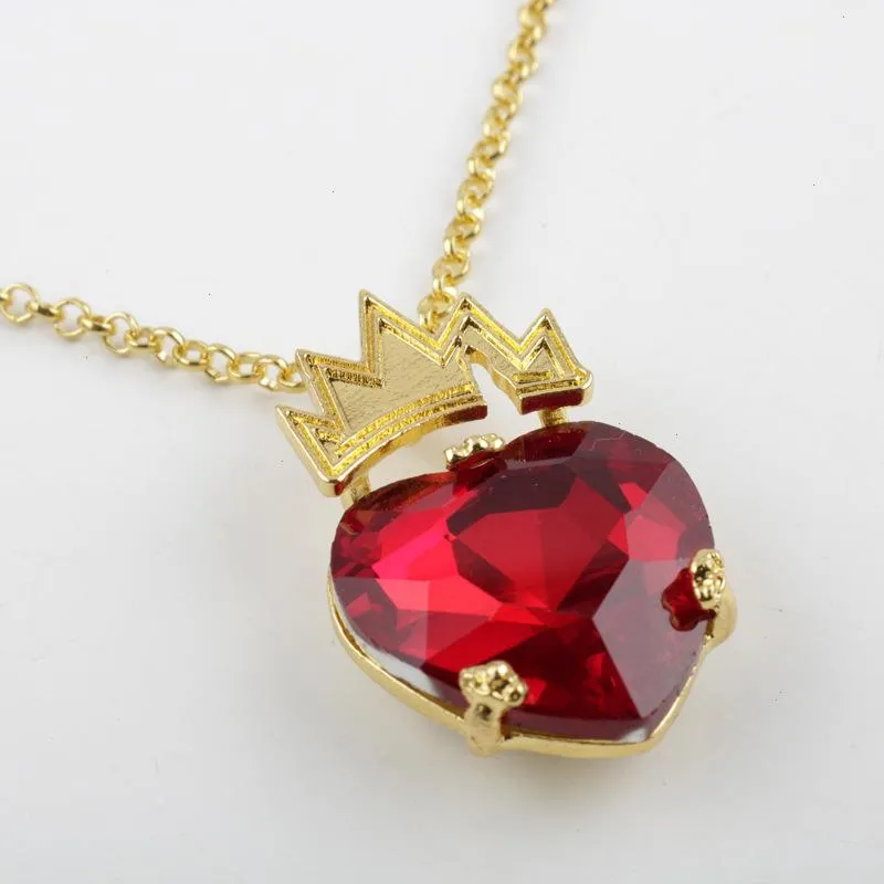 Buy Vinjewelry Queen of Hearts Evie Costume Necklace Descendants Ruby Red  Heart Valentine's Day Sweetheart Gift for Her online | Topofstyle