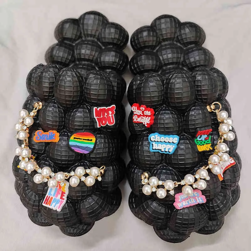 Pantofola Ciabatte a bolle con ciondoli per le donne Moda Catena di perle Citazioni ispiratrici Sandali 2022 Pantofole da casa estive Scarpe con plateau 0729