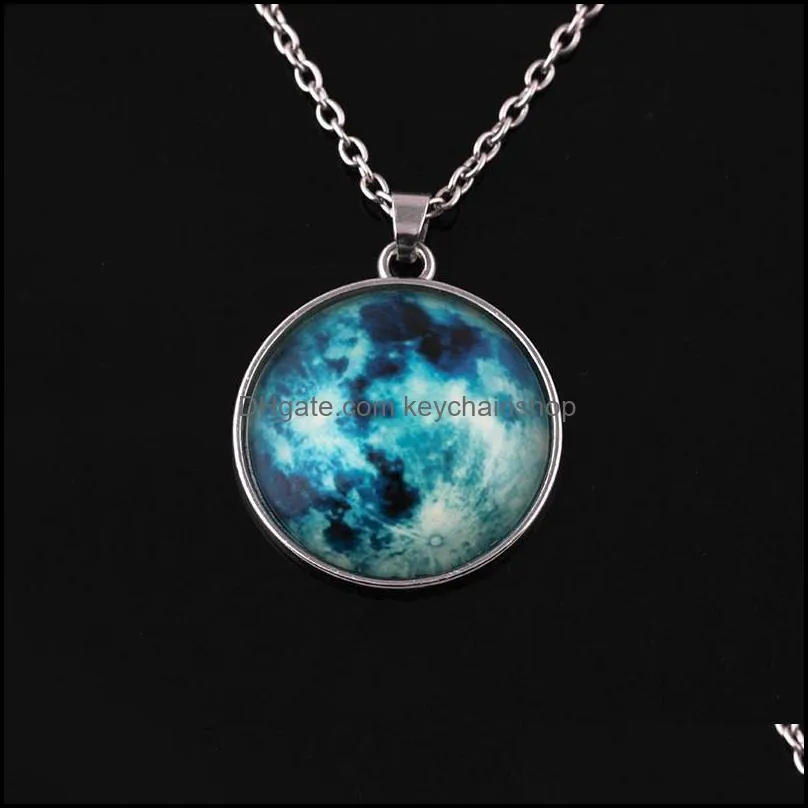 Galaxy Nebula Moon Luminous Pendant Necklaces 8 Colors Fashion Glass Cabochon Silver Chain Necklace Glow In The Dark Jewelry