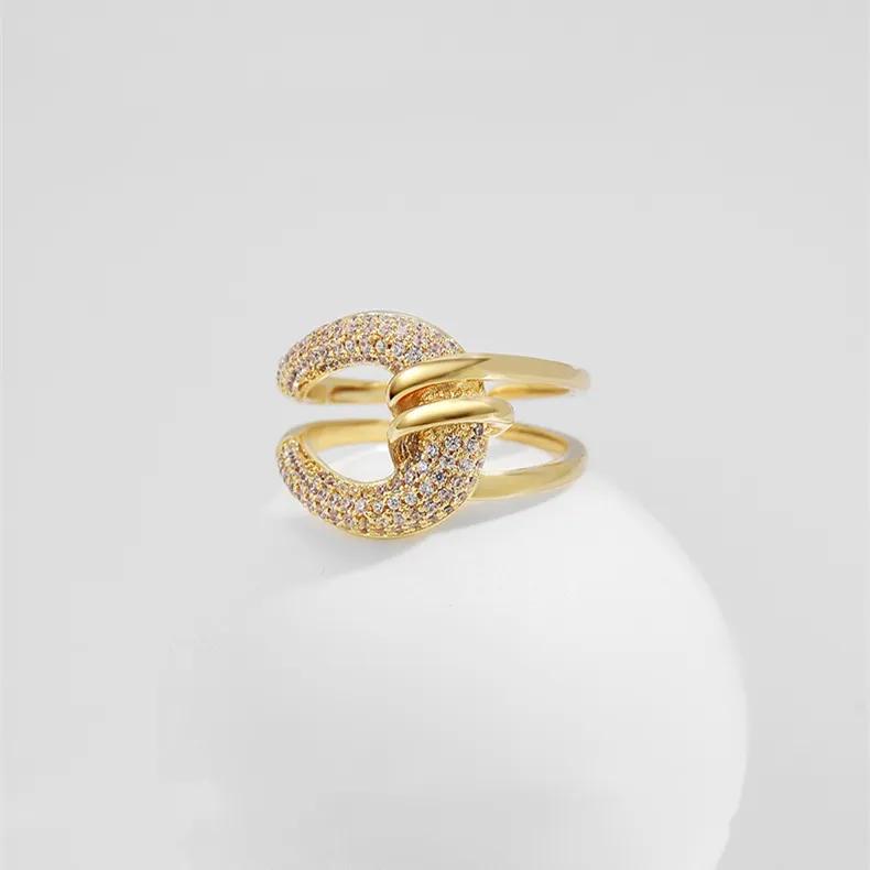 Neue Luxus plattiert 18K Gold Mikroset Zirkon Doppelschicht Frauen Ring Schmuck Adel Damen Temperament Ring