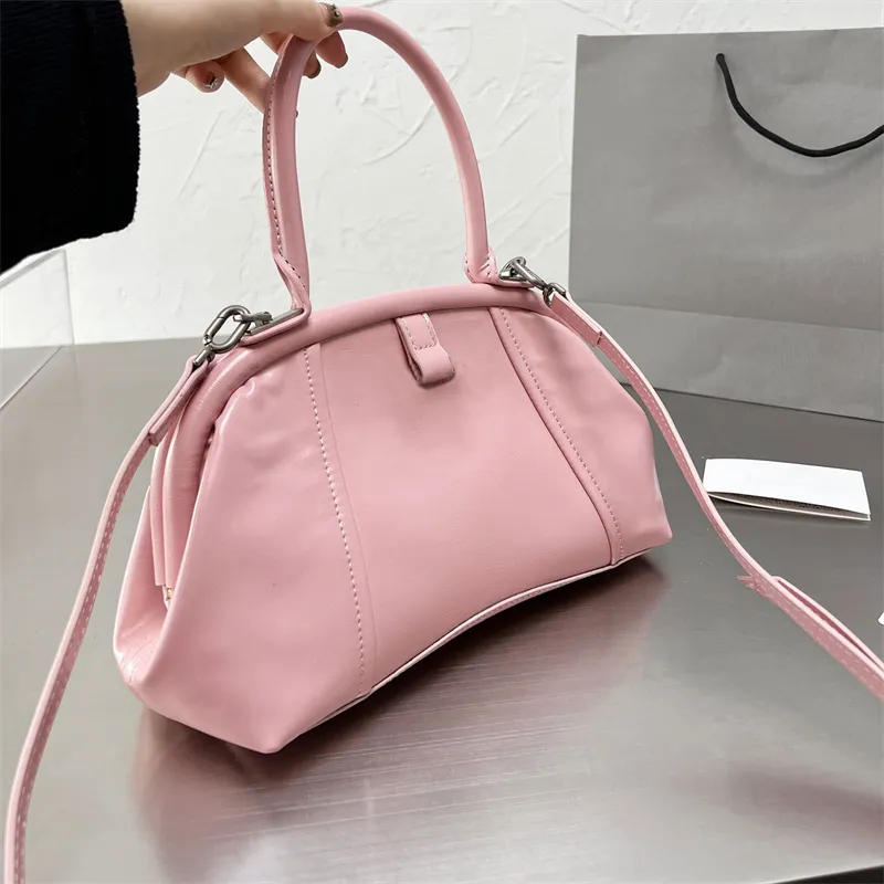 Editor crossbody 2025 bag