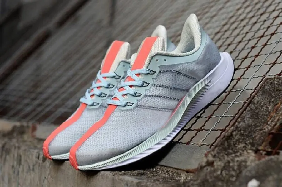 Top Casual Shoes Zoom Turbo Barely Grey Hot Punch Black White