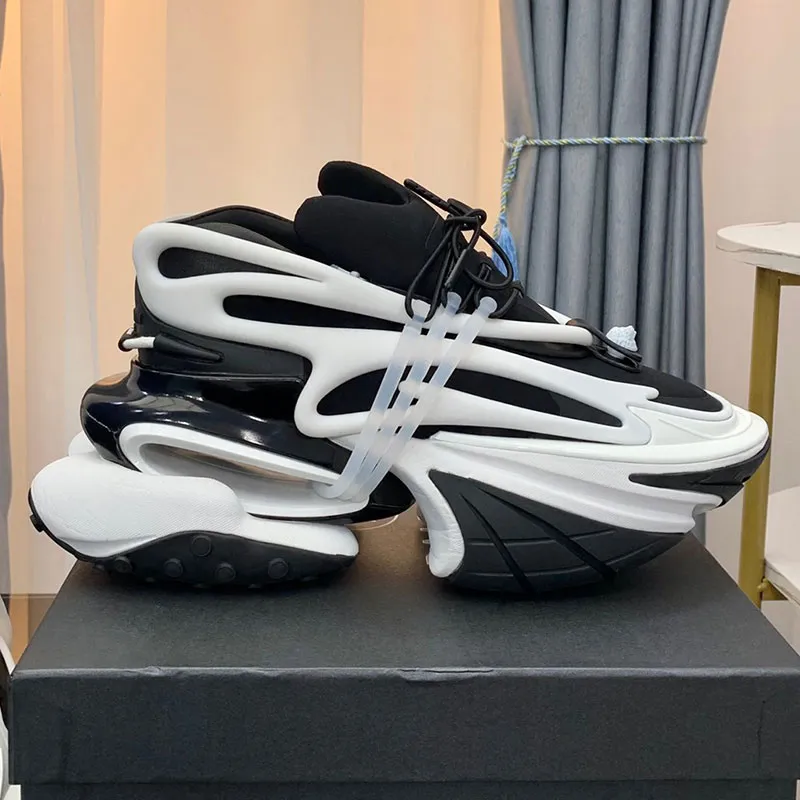 New mens womens bullet shoes fashion trend super thick and high sole black and white color matching top designer brand sneakers for men or women