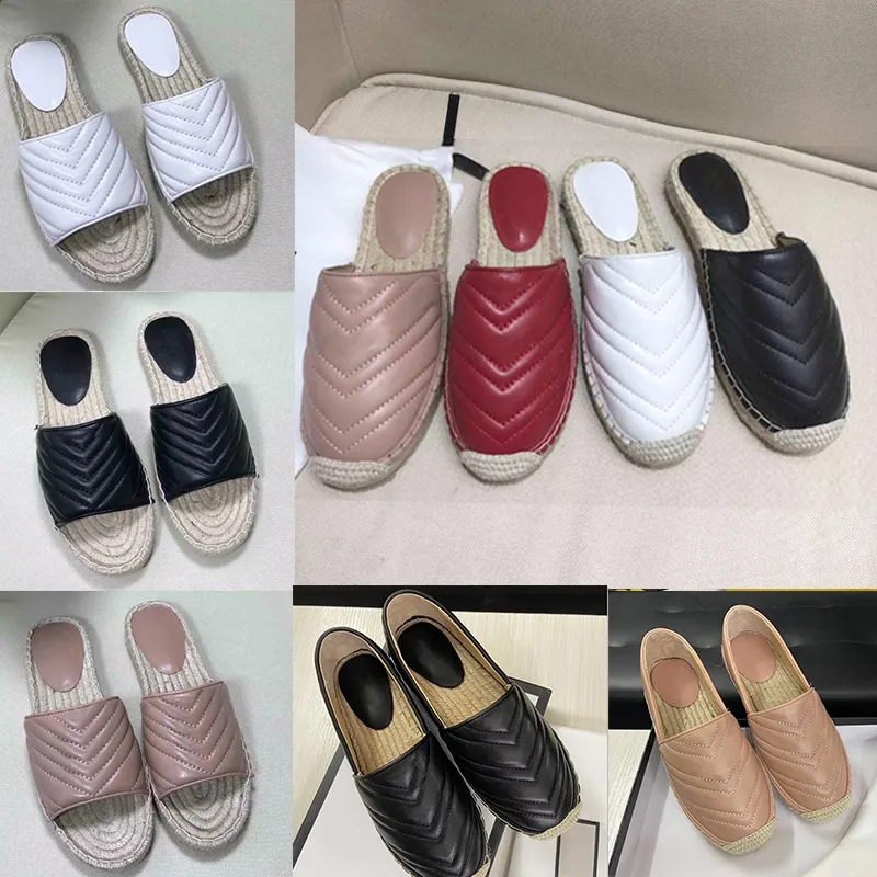 Nuove donne firmate diapositive Ciabatte Pantofole Appartamenti Mocassini in vera pelle scarpe Designer Fashion Catena in metallo Scarpe casual da donna con scatola NO30