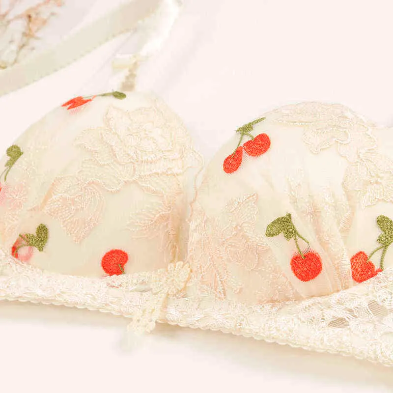 Seamless Wire Free New Bra Style 2022 For Women Soft, Push Up Intimate  Underwear With Ab Cup L220726 From Sihuai10, $15.27